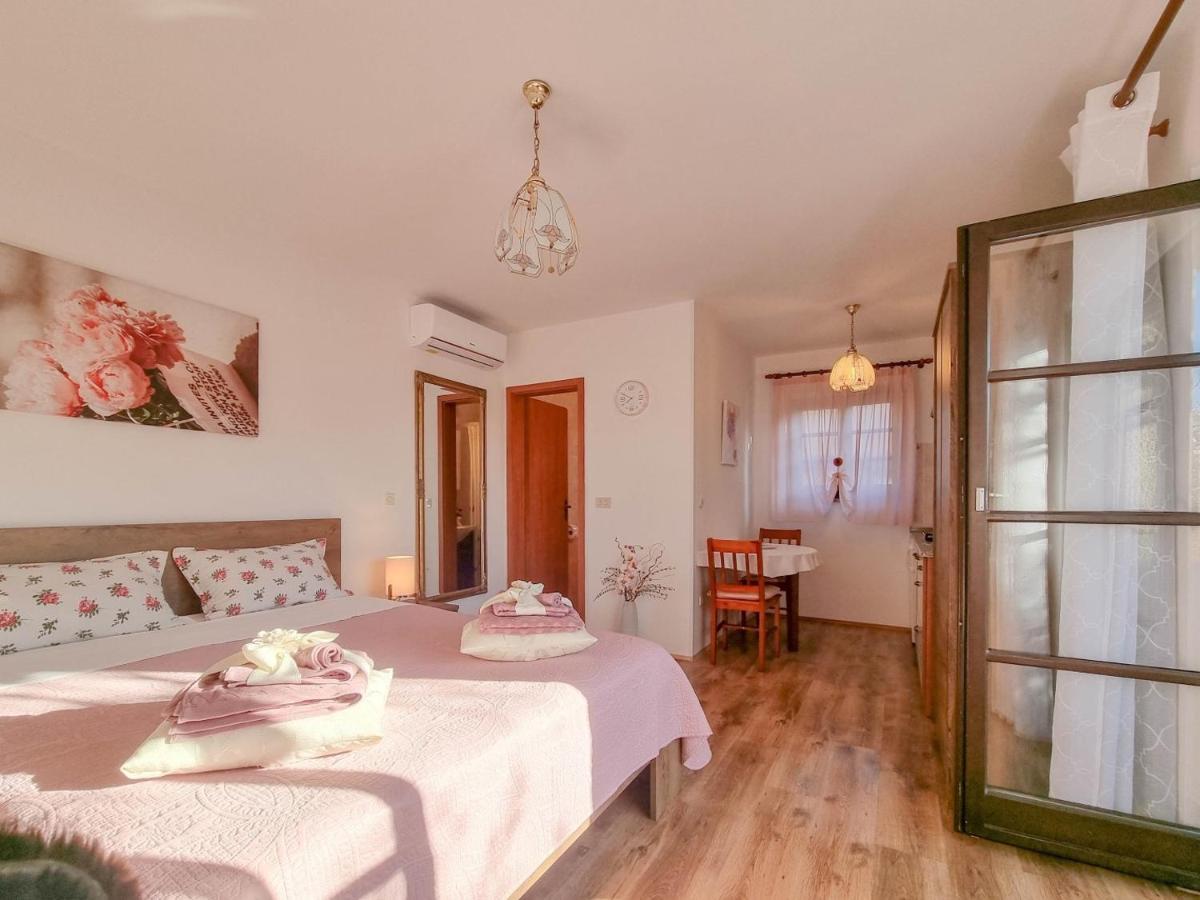 Santo Διαμέρισμα Novigrad Istria Εξωτερικό φωτογραφία